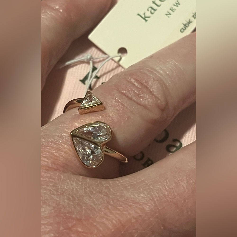Kate Spade Rose Gold Heart Ring with Clear Stones Rock Solid size 7 new - Picture 3 of 5